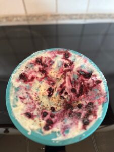 Gesunde Ernährung für Hunde: Silikonform mit selbst hergestelltem Futter